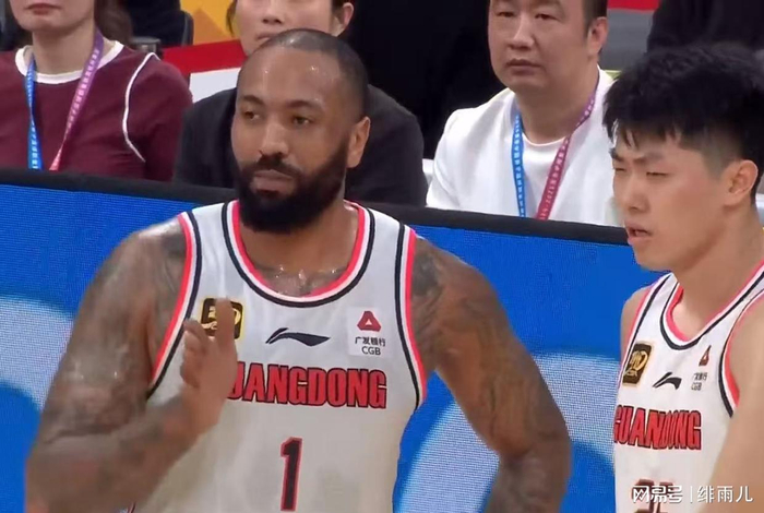 广东男篮外援调整引关注 麦考尔或遭弃用萨林杰